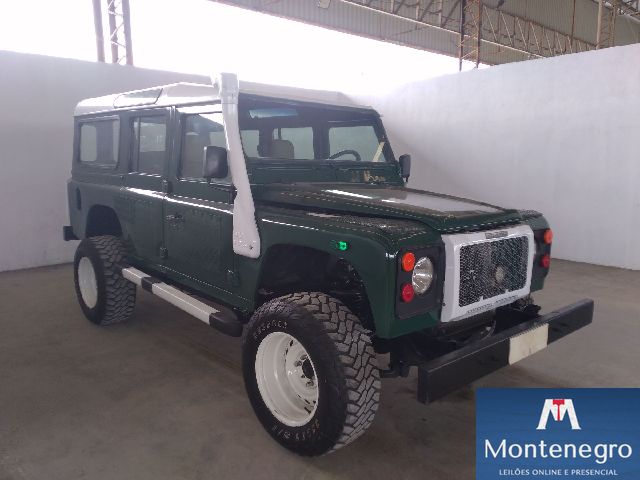 LAND ROVER DEFENDER 110 STANDARD 2005